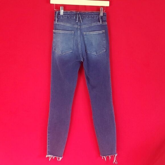 GOOD AMERICAN Good Legs Crop Jeans in Blue376‎ Womens Size 2/26 - Picture 5 of 7